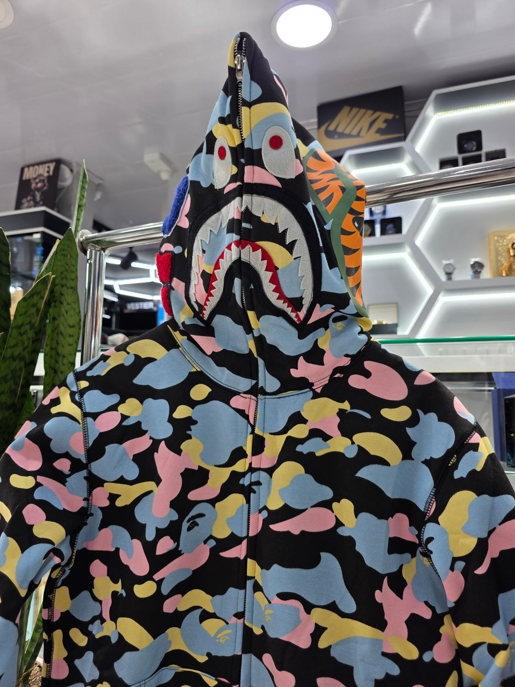 SACO BAPE SHARK IMP REF. 3170