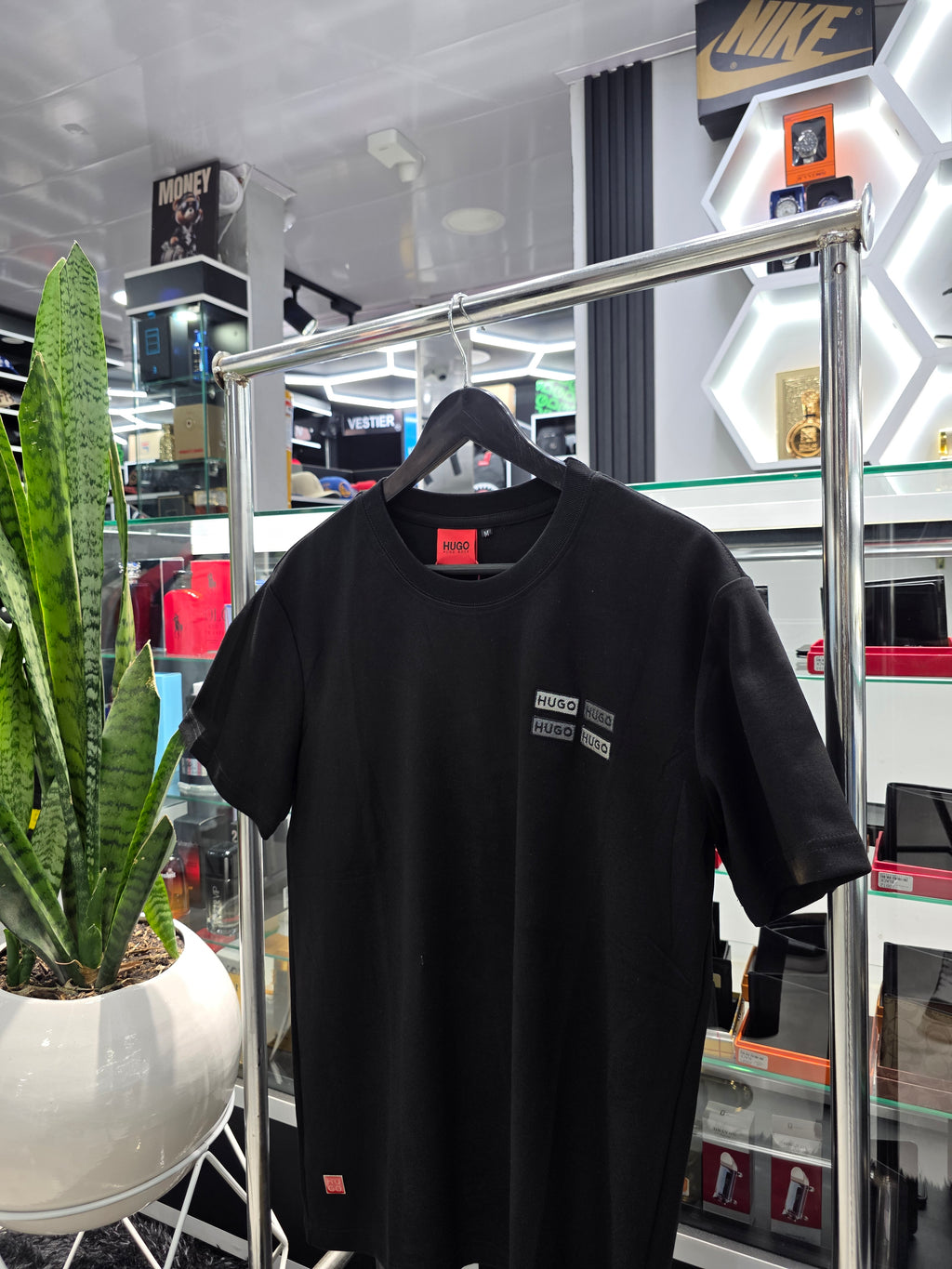 CAMISETA HUGO BOSS TOP QUALITY REF. 11145