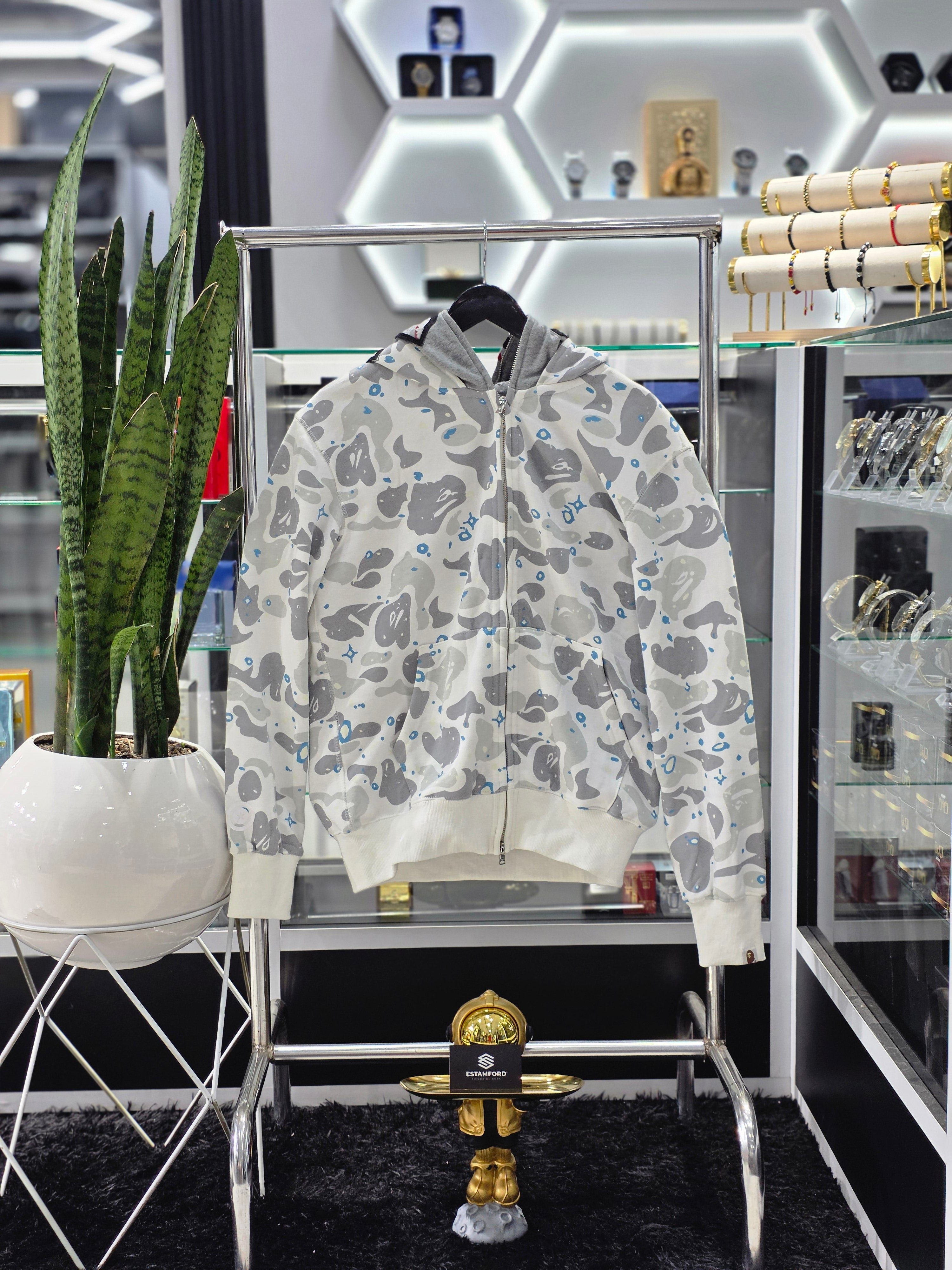 SACO BAPE SHARK IMP REF. 3170
