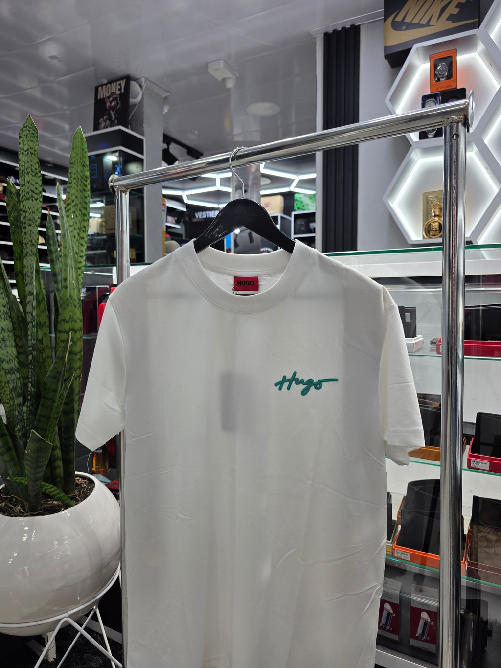 CAMISETA HUGO BOSS TOP QUALITY REF. 11143