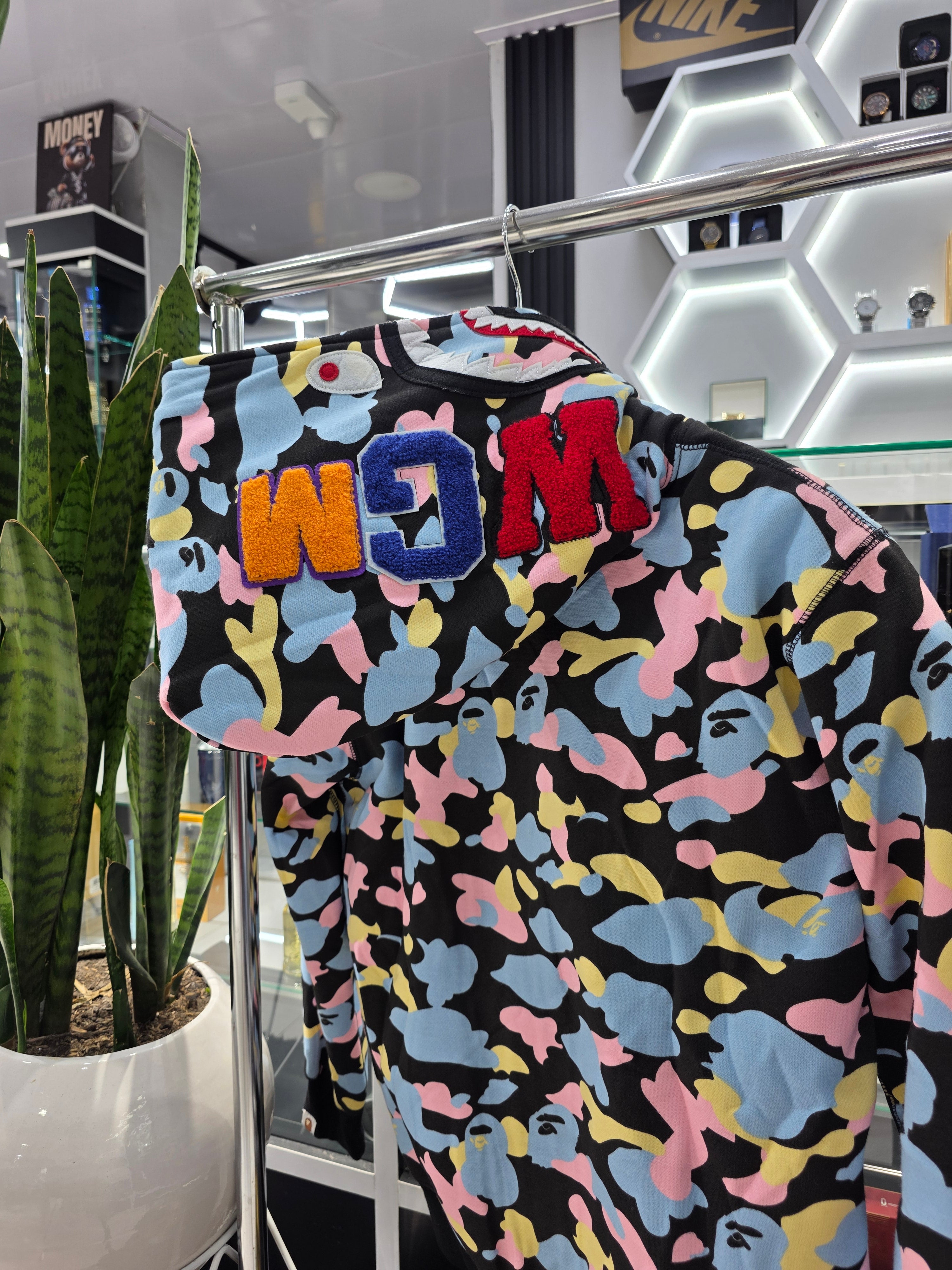SACO BAPE SHARK IMP REF. 3170